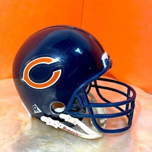 Vintage NFL Chicago Bears Riddell Micro Football Helmet! (Size 2 7/8)